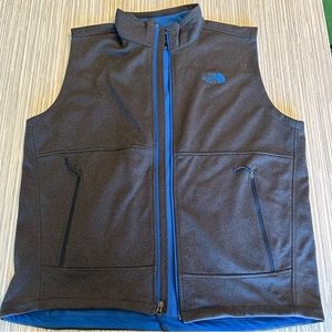 Men’s North Face Vest